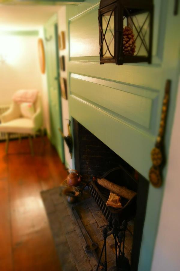 Daniels House Inn 塞伦 外观 照片